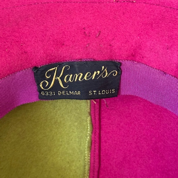 BREATHTAKING 1950s' FUCHSIA/OLIVE GREEN WIDE BRIM HAT - Picture 13 of 14